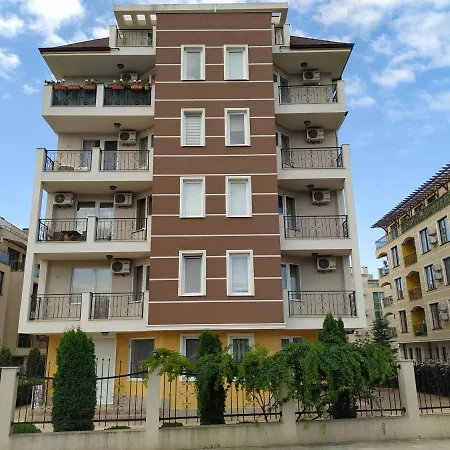 In - Viola Apartment *